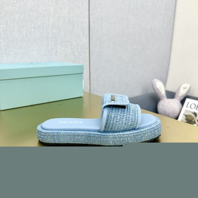 Pra*a slippers